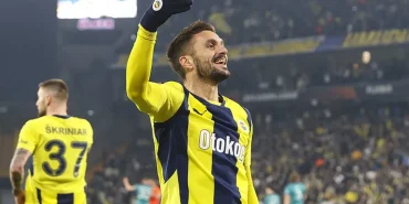 Dusan_Tadic_ten__takm_oyunu__vurgusu_1739482032